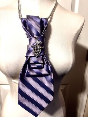 Calvin Klein Purple Satin Striped Necktie Necklace with Rhinestone Pin